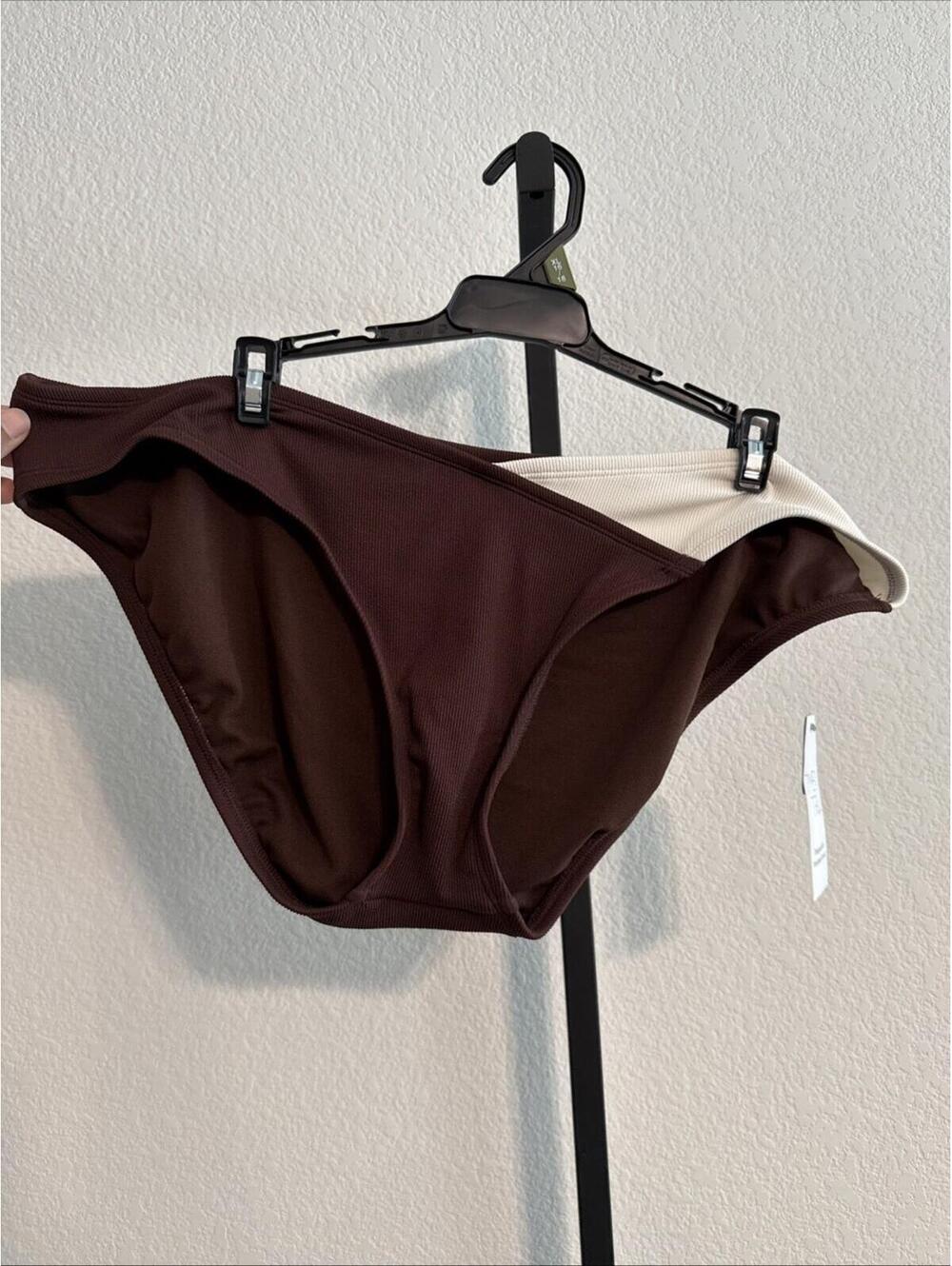 NWT No Boundaries Brown Color Block Bikini Swim Bottoms Size XL (16-18)